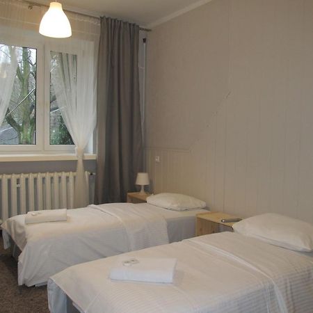 Hotel Pod Debem 지엘로나구라 외부 사진