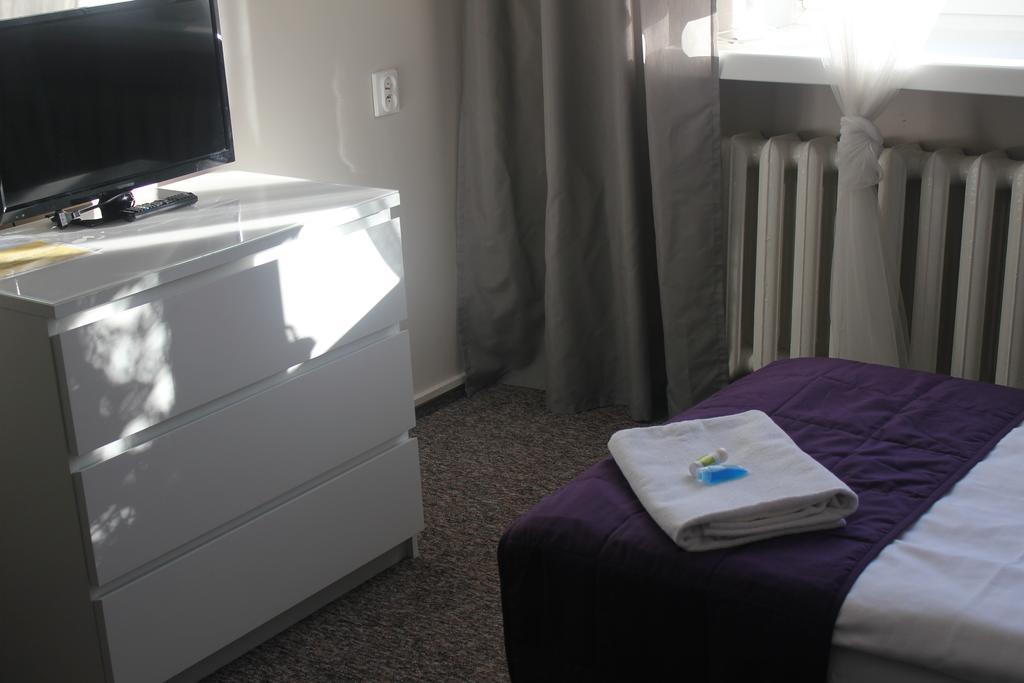 Hotel Pod Debem 지엘로나구라 외부 사진