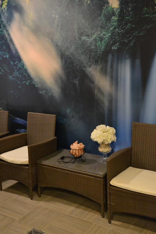 Hotel Pod Debem 지엘로나구라 외부 사진