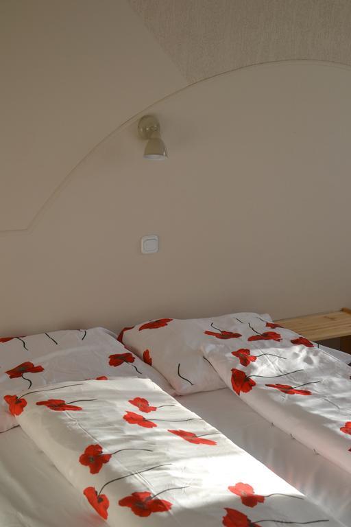 Hotel Pod Debem 지엘로나구라 외부 사진